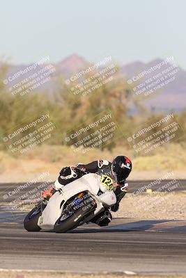 media/Nov-02-2025-CVMA (Sun) [[337aff29ab]]/Race 17-Amateur Supersport Middleweight/